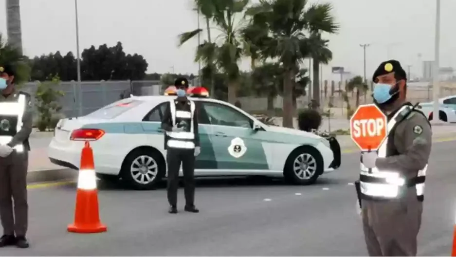 ما هي خطوات التنازل عن ملكية سيارة عبر أبشر 1445 السعودية
