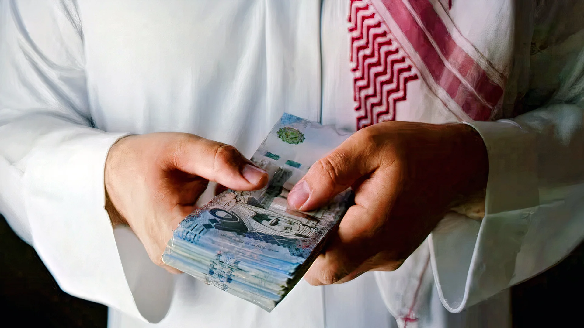 تمويل شخصي سريع من شركة عبد اللطيف جميل بدون كفيل وفترة سداد ميسرة