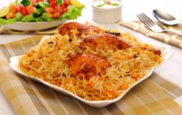 في 30 دقيقة بس .. هتعملي أسهل طريقة للرز البسمتي بالدجاج والمكسرات