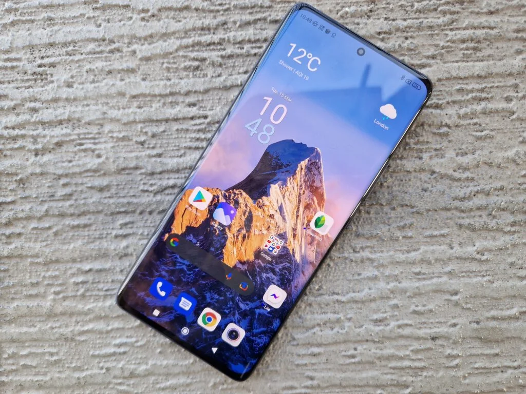 مستقبل التصميم والتكنولوجيا في عالم شاوومي .. مراجعة شاملة لمواصفات هاتف Xiaomi Redmi Note 12 5 مستقبل التصميم والتكنولوجيا في عالم شاوومي .. مراجعة شاملة لمواصفات هاتف Xiaomi Redmi Note 12