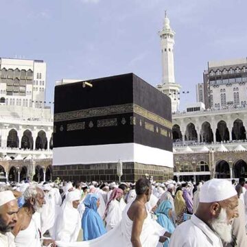 تعلن وزارة الحج والعمرة رسميًا عدم شرطية شهر المحرم لأداء فريضة الحج لعام 1445هـ