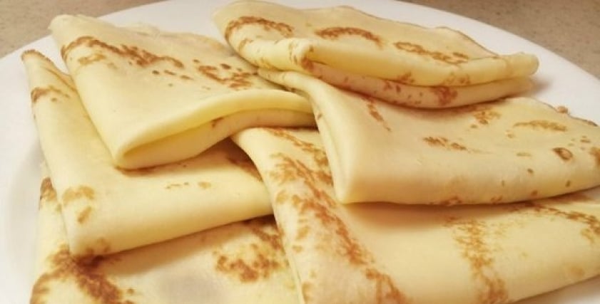 طريقة عمل عجينة الكريب الخفيفة بالخطوات