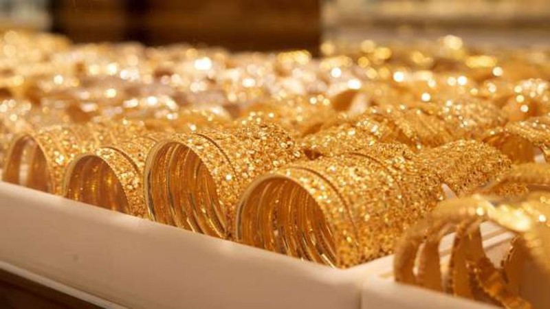 تذبذب قوي في سعر الذهب عالميًا ومحليًا في نهاية 2023.. توقعات حول مصير أسعار الفائدة وترقب محضر اجتماع الفيدرالي الأمريكي" 5 تذبذب قوي في سعر الذهب عالميًا ومحليًا في نهاية 2023.. توقعات حول مصير أسعار الفائدة وترقب محضر اجتماع الفيدرالي الأمريكي”