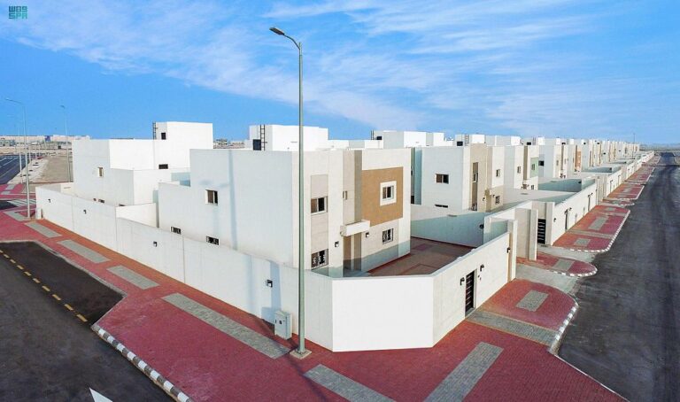 شروط وطريقة تقديم طلب منحة أرض من الديوان الملكي 1445 6 شروط وطريقة تقديم طلب منحة أرض من الديوان الملكي 1445