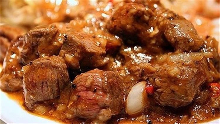 إلى عشاق كباب الحلة الطريقة السهلة والسريعة 2 إلى عشاق كباب الحلة الطريقة السهلة والسريعة