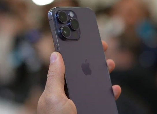 طريقة شراء هاتف iphone 14 pro max  بالتقسيط من نون السعودية