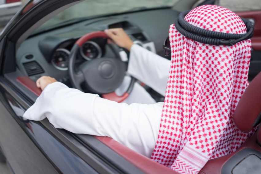 هل يمكن استخراج رخصة قيادة سعودية 1445 بدون اختبار؟ .. منصة أبشر تجيب 5 هل يمكن استخراج رخصة قيادة سعودية 1445 بدون اختبار؟ .. منصة أبشر تجيب