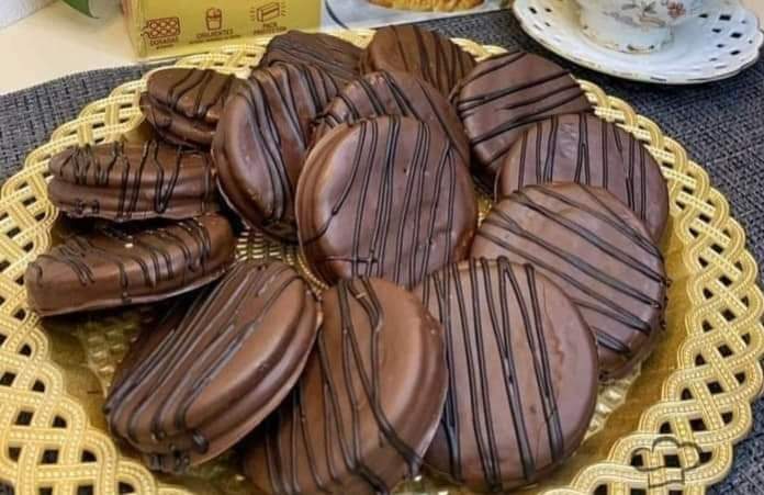 طريقة عمل بسكوت البيمبو في المنزل مثل الجاهز بالظبط