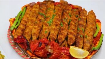 بأسرار الحاتي طريقة عمل كفتة الفراخ الاقتصادية بالتتبيلة مقرمشة وهشة أحلي من الجاهز