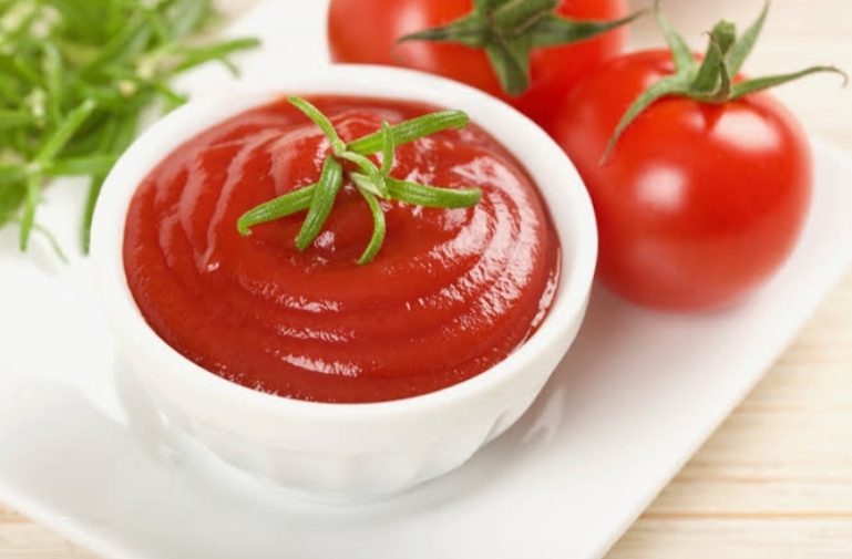 أسهل طريقة لعمل الكاتشب في البيت بمكونات بسيطة وغير مكلفة 5 أسهل طريقة لعمل الكاتشب في البيت بمكونات بسيطة وغير مكلفة