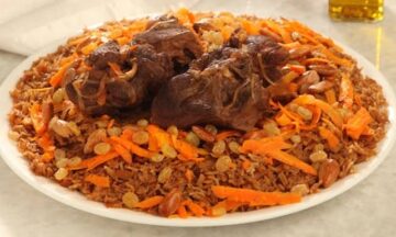 طريقة عمل الرز البخاري بالزبيب والجزر