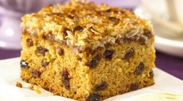 raisin oat cake coconut topping desktop