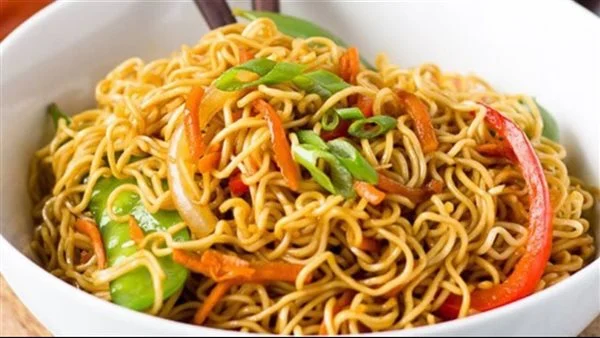 طريقة عمل الاندومي بوصفات مختلفة.. مش هتشتريه من برا تاني