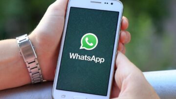 ده بجد ولا كلام.. حقيقة فرض رسوم على استخدام تطبيق الواتساب في مصر