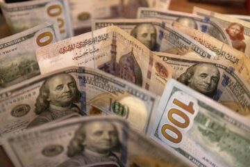 أعرف بكام انهارده.. سعر الدولار مقابل الجنيه اليوم الجمعة 24 نوفمبر  2023 بالبنوك بيع وشراء