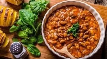طريقة سهله لعمل الفول المدمس على أصوله بدون اسوداد