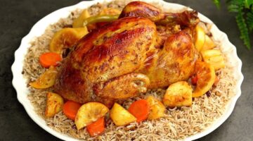 طريقة عمل الدجاجة المحشية أرز بالخلطة من المطبخ الخليجي