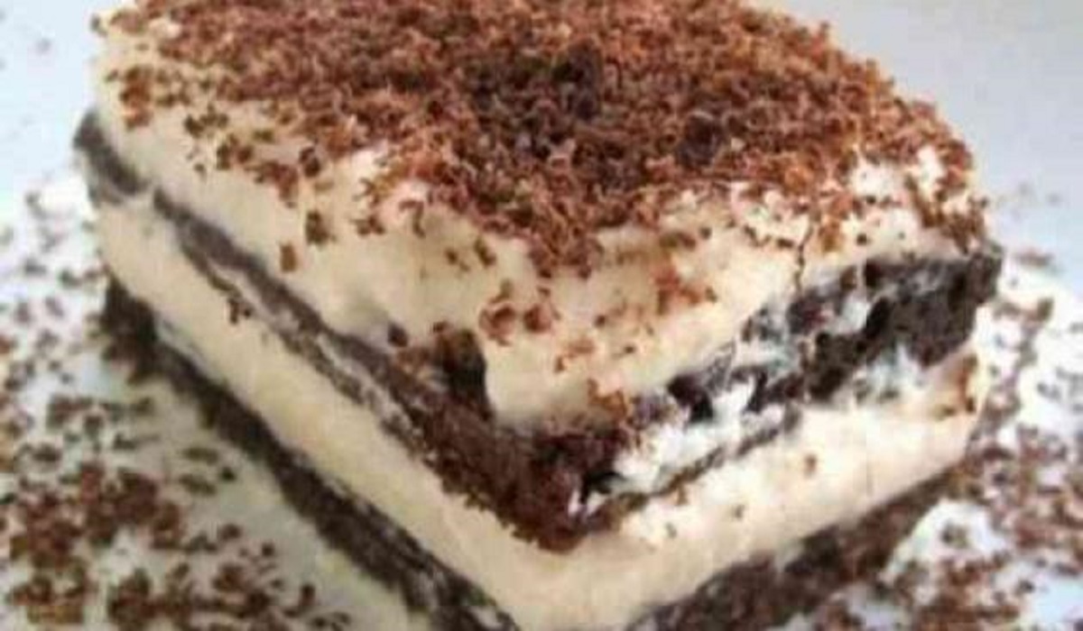 طريقة عمل كيكة النسكافية الباردة في البيت بالبسكويت