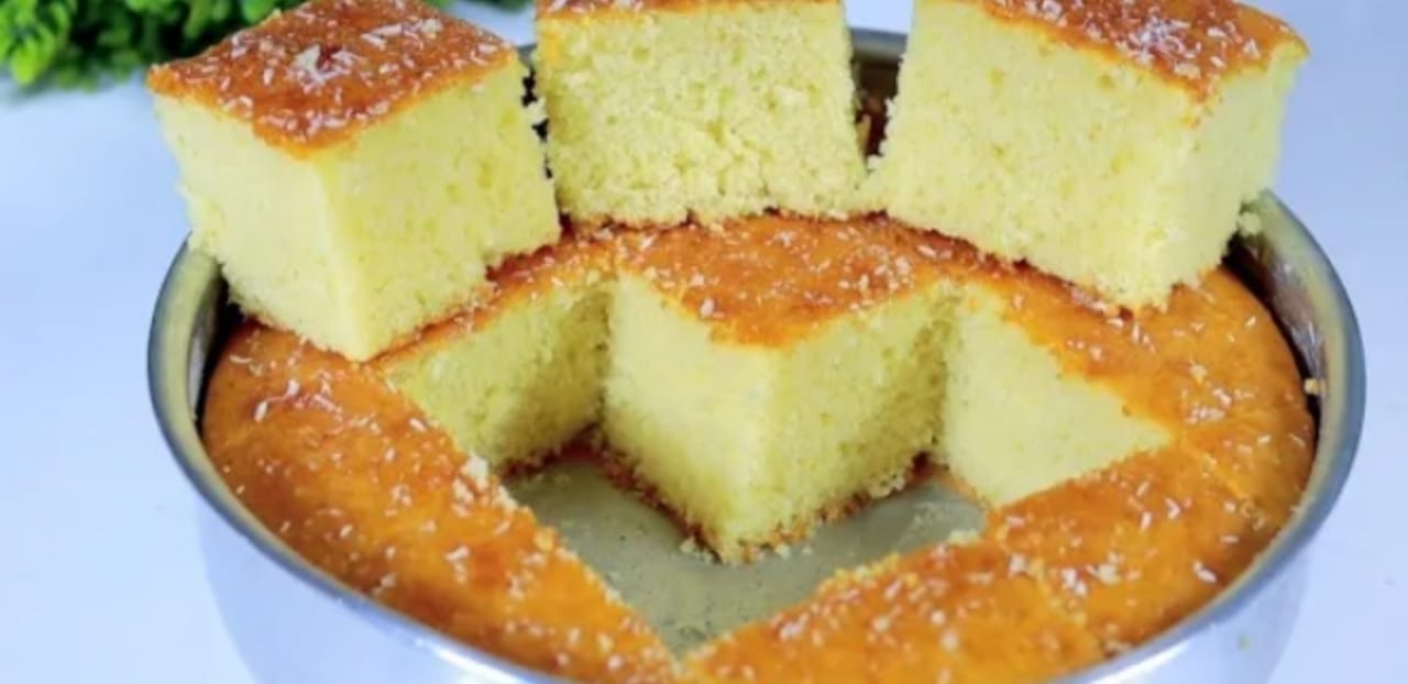 أفضل طريقة لعمل كيكة جوز الهند ألذ وأطرى كيك 5 أفضل طريقة لعمل كيكة جوز الهند ألذ وأطرى كيك
