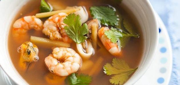 طريقة عمل شوربة سي فود صحية بمذاق رائع في المنزل 5 طريقة عمل شوربة سي فود صحية بمذاق رائع في المنزل