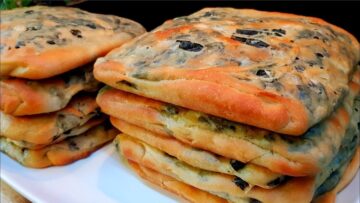 طريقه عمل فطائر الزعتر اللذيذة بخطوات سهلة وبسيطة بالمنزل