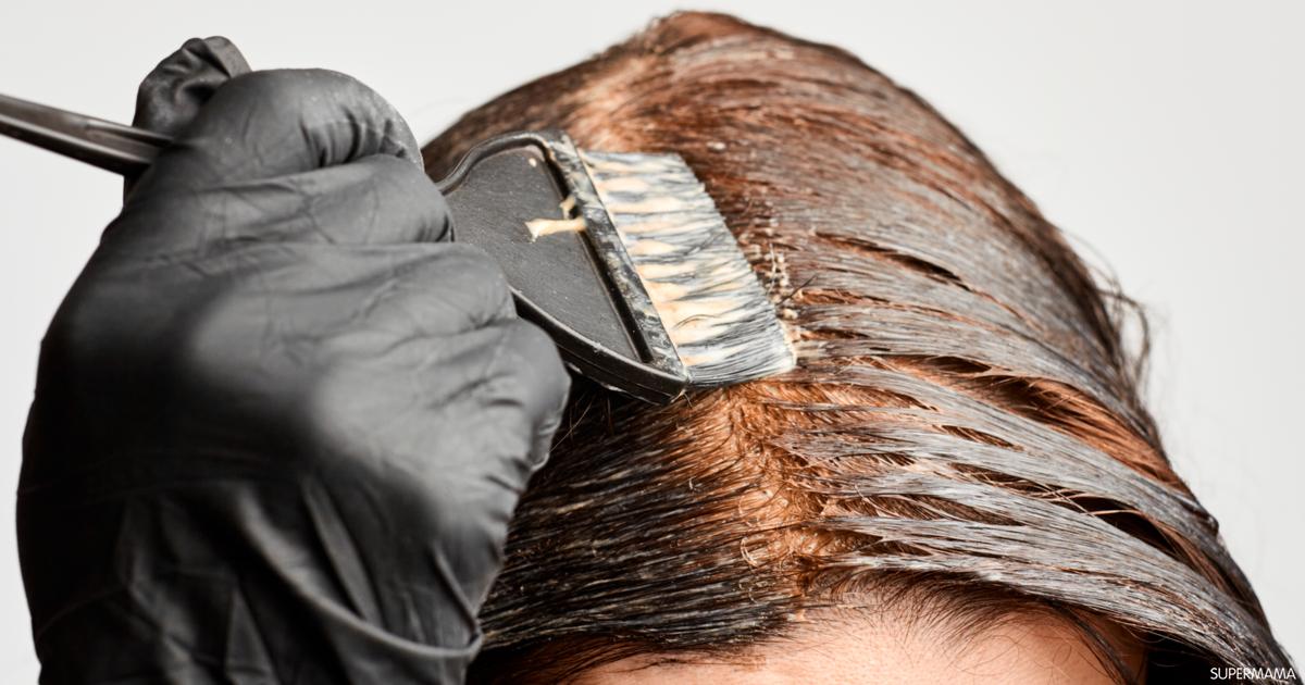 طريقة صبغ الشعر باللون البني في المنزل بأسرار أكبر صالونات التجميل 5 طريقة صبغ الشعر باللون البني في المنزل بأسرار أكبر صالونات التجميل