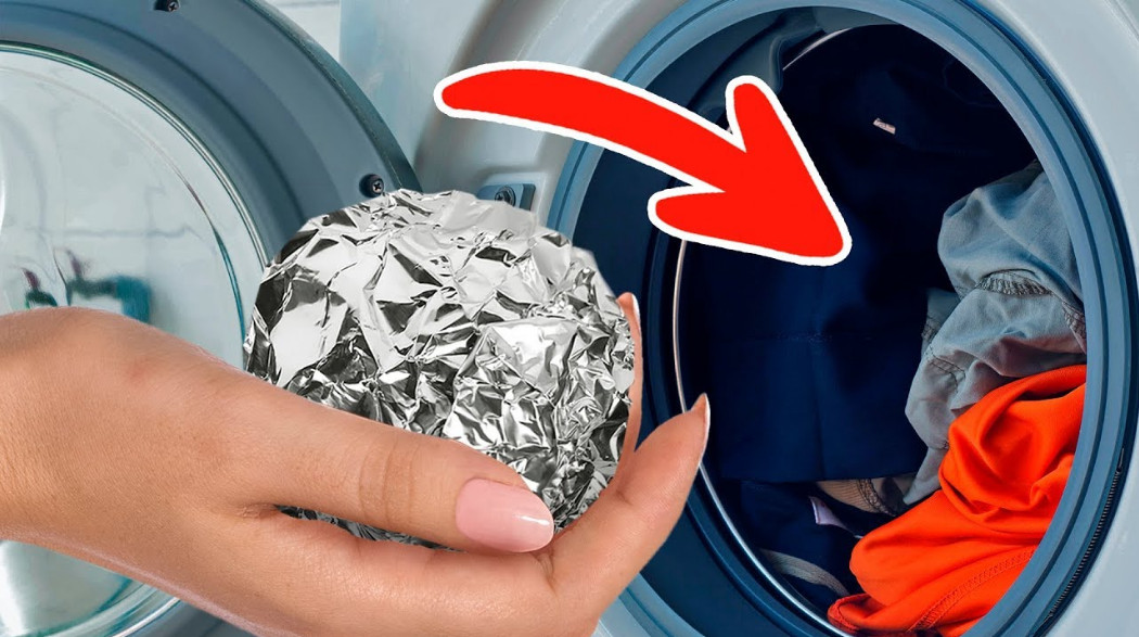 فكرة بمليون جنيه... جارتي قالتلي حطي ورق الألومنيوم في الغسالة هتشوفي عجب العجاب 5 فكرة بمليون جنيه… جارتي قالتلي حطي ورق الألومنيوم في الغسالة هتشوفي عجب العجاب