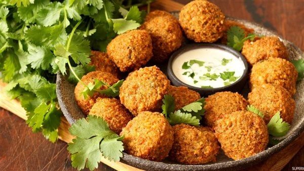 لمحبي الطعمية.. لا تتناولها إذا كنت تعاني من هذه الأمراض