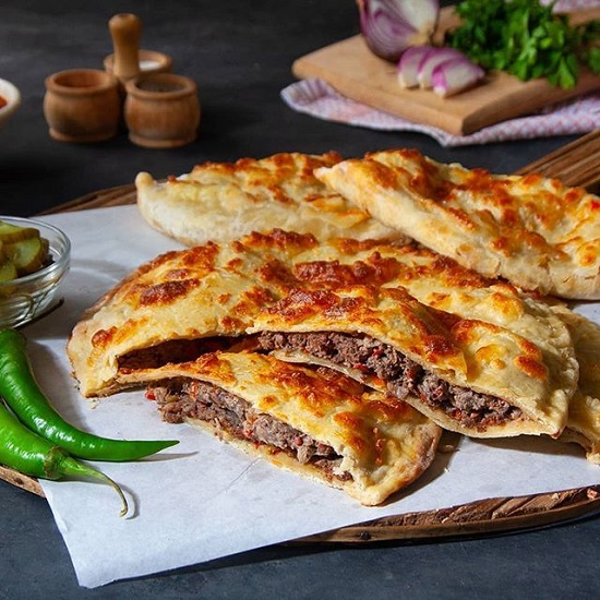 طريقة عمل الحواوشي بالخلطة السرية بدون عجن ولا خبز.. أسرع طريقة 5 طريقة عمل الحواوشي بالخلطة السرية بدون عجن ولا خبز.. أسرع طريقة
