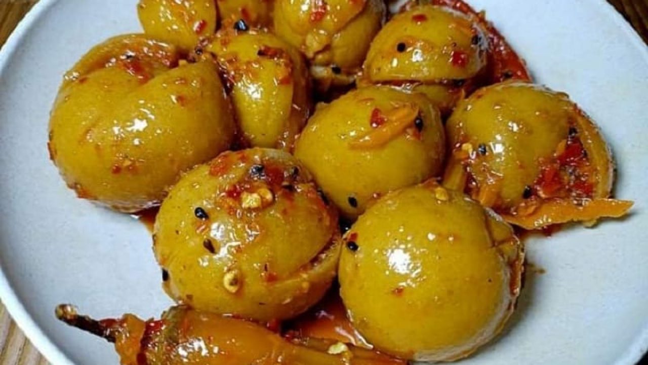 اوعي تشتريه من بره تاني..طريقة عمل مخلل الليمون بالعصفر وحبة البركة السريع بمكونات مظبوطة مثل محلات الطرشي 5 اوعي تشتريه من بره تاني..طريقة عمل مخلل الليمون بالعصفر وحبة البركة السريع بمكونات مظبوطة مثل محلات الطرشي