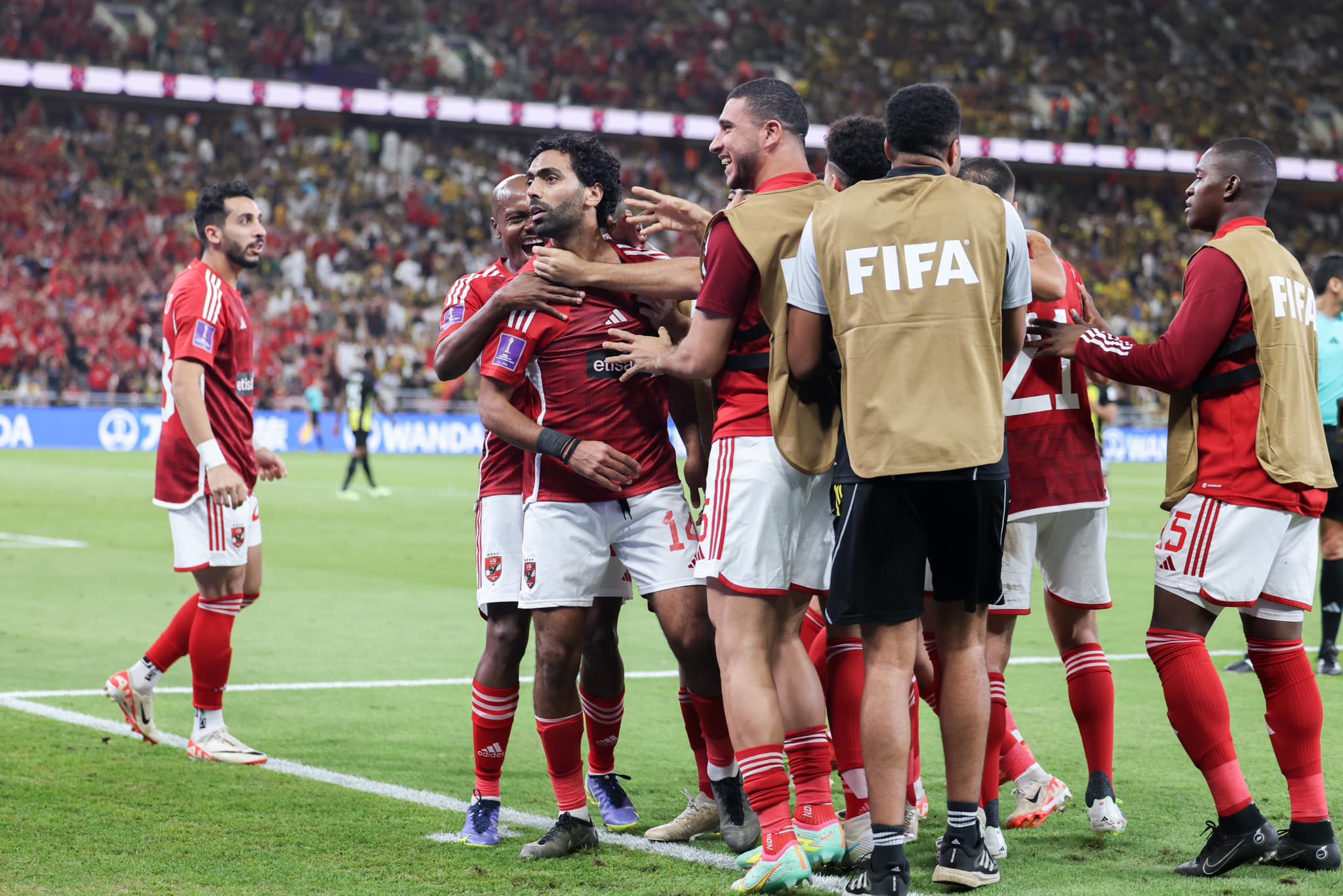 الساعة كم النهاردة مباراة الاهلى وفلومينينسي ضمن مباريات نصف نهائي كاس العالم للاندية 5 الساعة كم النهاردة مباراة الاهلى وفلومينينسي ضمن مباريات نصف نهائي كاس العالم للاندية