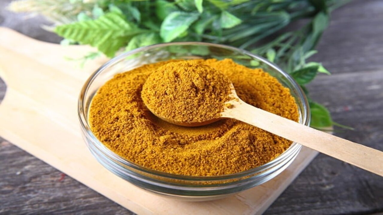 الكنز الذي لم يخبرك أحد عنه.. ملعقة من هذا المسحوق السحري ستجعلك تظهر كأنك مازلت شابا