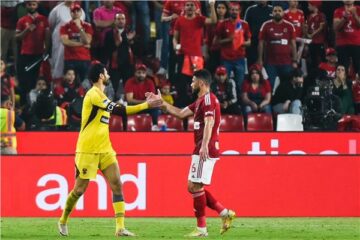 ضربة موجعة للأهلي.. ياسر إبراهيم ومحمد الشناوي يغيبان عن لقاء فيوتشر في نهائي كأس السوبر المصري