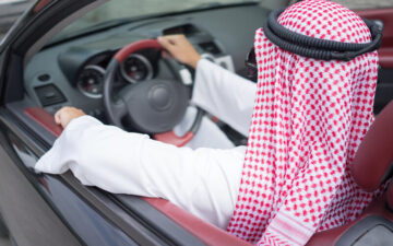 خطوات الاستعلام عن المخالفات المرورية وتجديد رخصة القيادة عبر منصة أبشر 1445