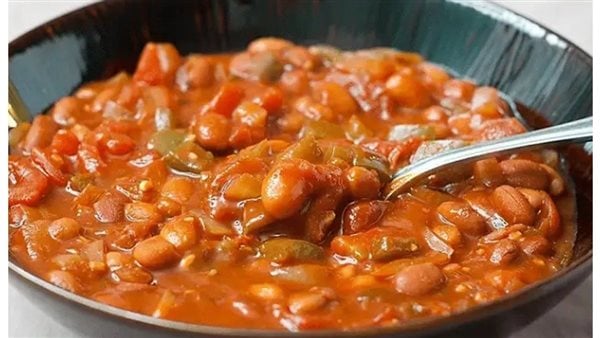 طريقة عمل الفول المدمس في البيت بخطوات بسيطة وطعم مميز 5 طريقة عمل الفول المدمس في البيت بخطوات بسيطة وطعم مميز