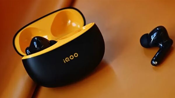 فيفو iQOO TWS 1e: سماعة تحطم الأرقام القياسية في الصوت والبطارية والتحكم
