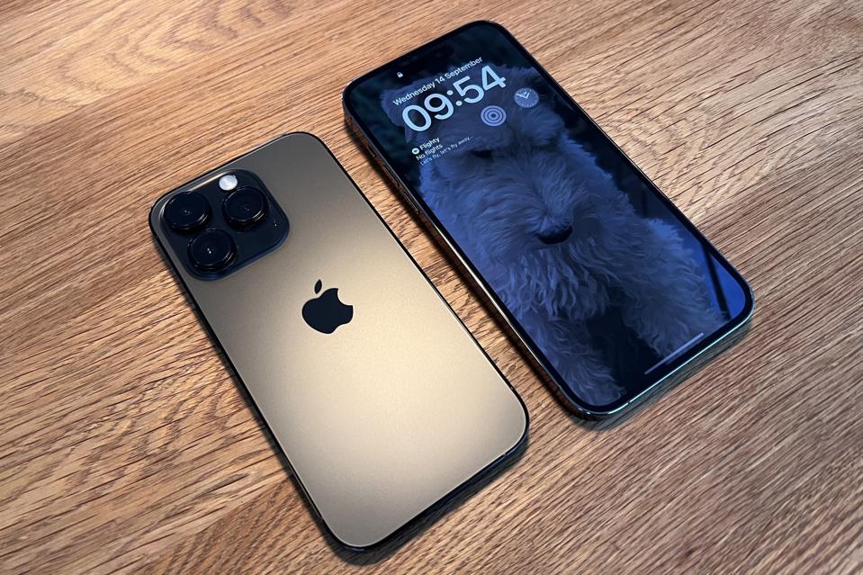 بتكنولوجيا 4 نانو سداسي النواة .. تعرف على أهم المزايا الموجودة في موبايل iPhone 14 Pro Max 5 بتكنولوجيا 4 نانو سداسي النواة .. تعرف على أهم المزايا الموجودة في موبايل iPhone 14 Pro Max