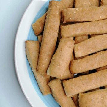 هتعمليها في 10 دقايق وتقلبي ريحة البيت…ليكي طريقة عمل القراقيش بمكونات بسيطة جدًا