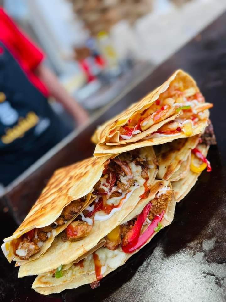 إبداع الطهي.. أسرار تحضير الكريب بلمسة فنية وطعم لا يقاوم 3 إبداع الطهي.. أسرار تحضير الكريب بلمسة فنية وطعم لا يقاوم
