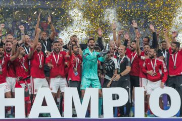 كولر يفاجئ فيوتشر.. تشكيل الأهلي في نهائي السوبر المصري