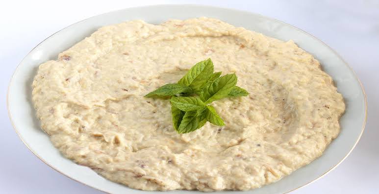 طريقة عمل البابا غنوج المصري زي المطاعم وأحلى 2 طريقة عمل البابا غنوج المصري زي المطاعم وأحلى