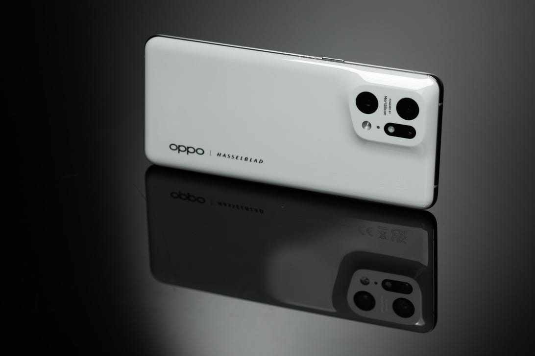 مواصفات هاتف Oppo Find X5: هاتف ابتكار بلا حدود يُحطم الأرقام القياسية بمواصفات رائدة وسعر منافس