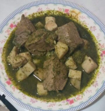 أكلة تدفينا في الشتاء أعملي شوربة القلقاس بالسلق بالطريقة الأصلية طعم لا يقاوم