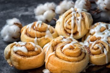 طريقة عمل السينابون بالصوص الأبيض في البيت بعجينة قطنية وبطعم هش وطري