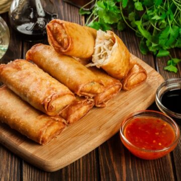 سبرينج رولز الدجاج المشوي ألذ طبق مقبلات للعزومات الكبيرة