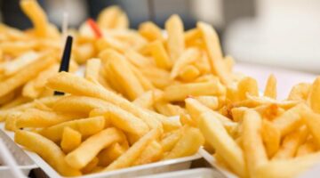 destination wedding french fry station at weddings in montego bay jamaica at hummingbird hall