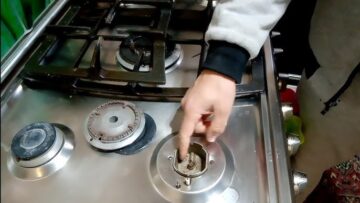 مكون موجود في كل مطبخ سيجعل البوتجاز جديد بدون دعك ولا مجهود وبسرعة الصاروخ