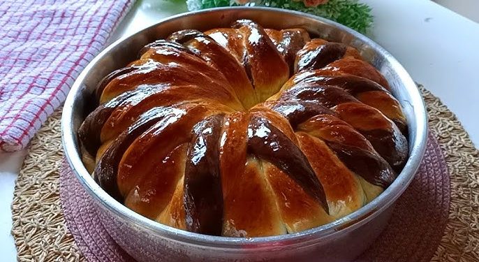 "التريند الجديد" طريقة عمل طاقية السلطان أو البريوش الناعم في المنزل خطوة بخطوة 5 “التريند الجديد” طريقة عمل طاقية السلطان أو البريوش الناعم في المنزل خطوة بخطوة
