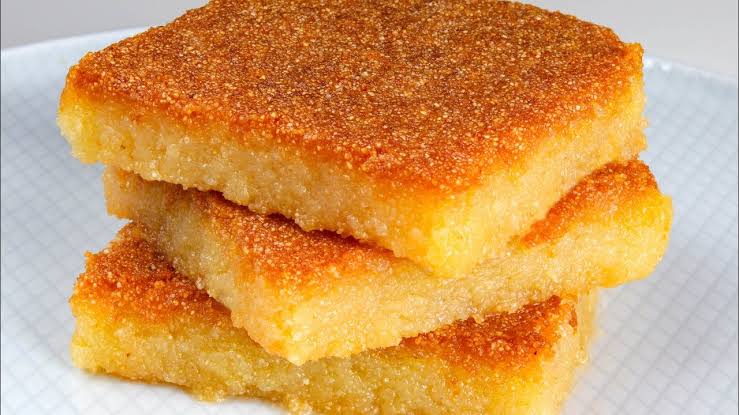 طرية ومرملة.. طريقة عمل البسبوسة في المنزل أحلى من محلات الحلويات