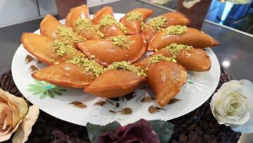 “بمكونات بسيطة” جربي طريقة عمل القطايف بالقشطة… وفي دقائق هتكون جاهزة للتقديم